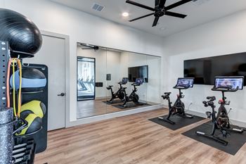 State-of-the-art fitness center w/ hiit room & peloton bikes
